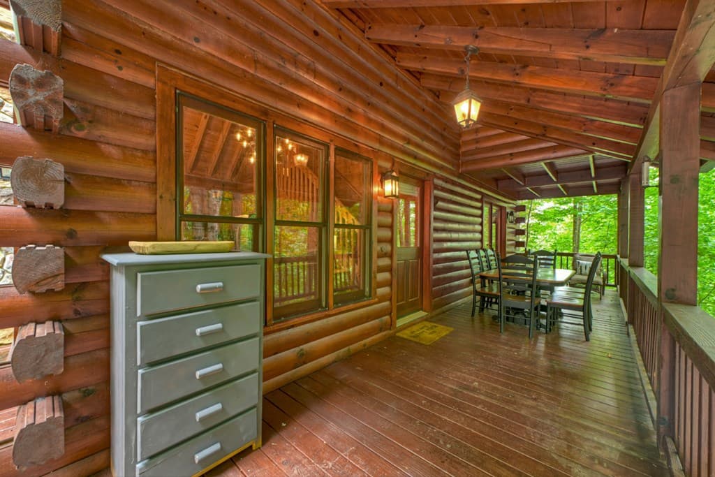 541 Little Bushy Head Road, Blue Ridge GA 30513 - Photo