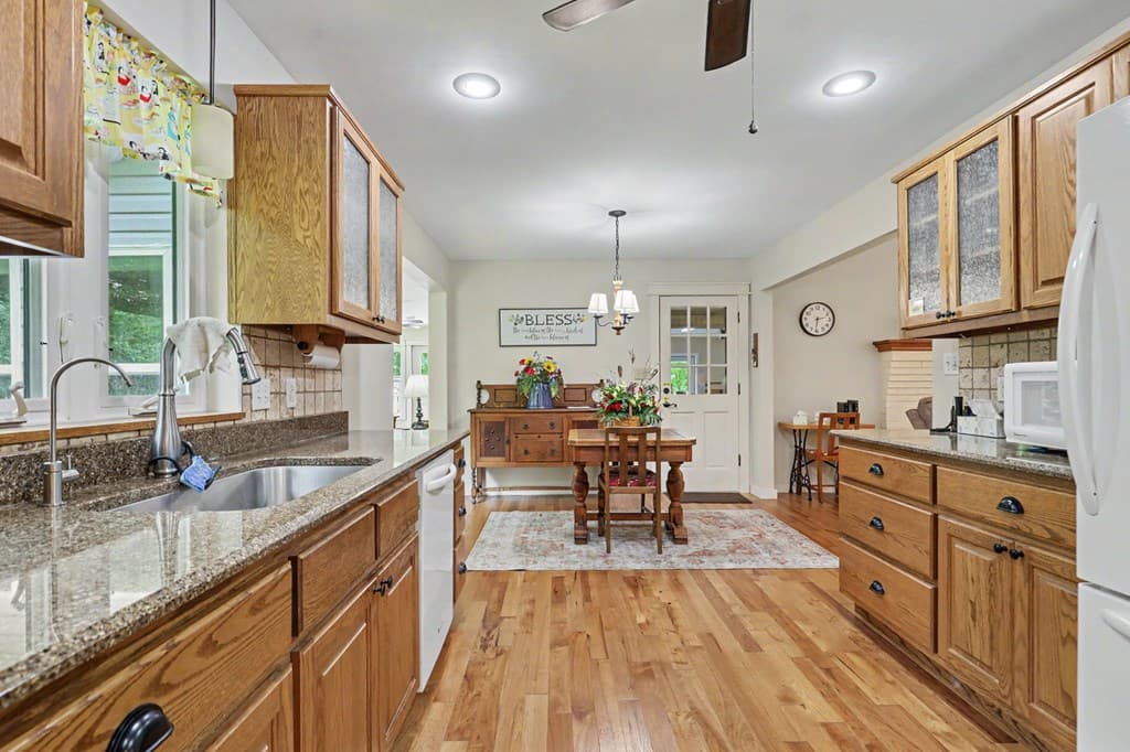 420 Lance Crossing Road, Blairsville GA 30512 - Photo