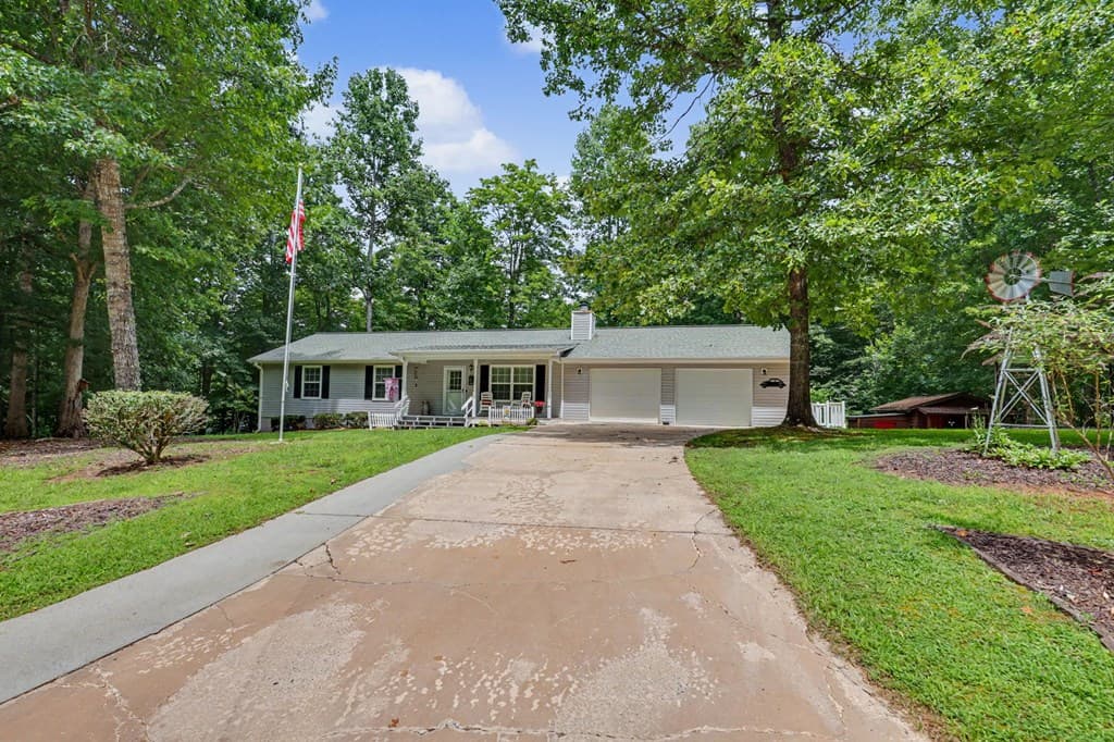 420 Lance Crossing Road, Blairsville GA 30512 - Photo