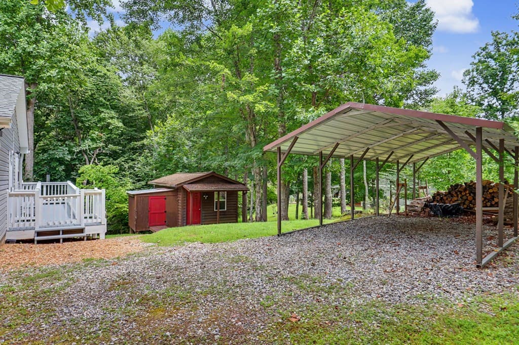 420 Lance Crossing Road, Blairsville GA 30512 - Photo