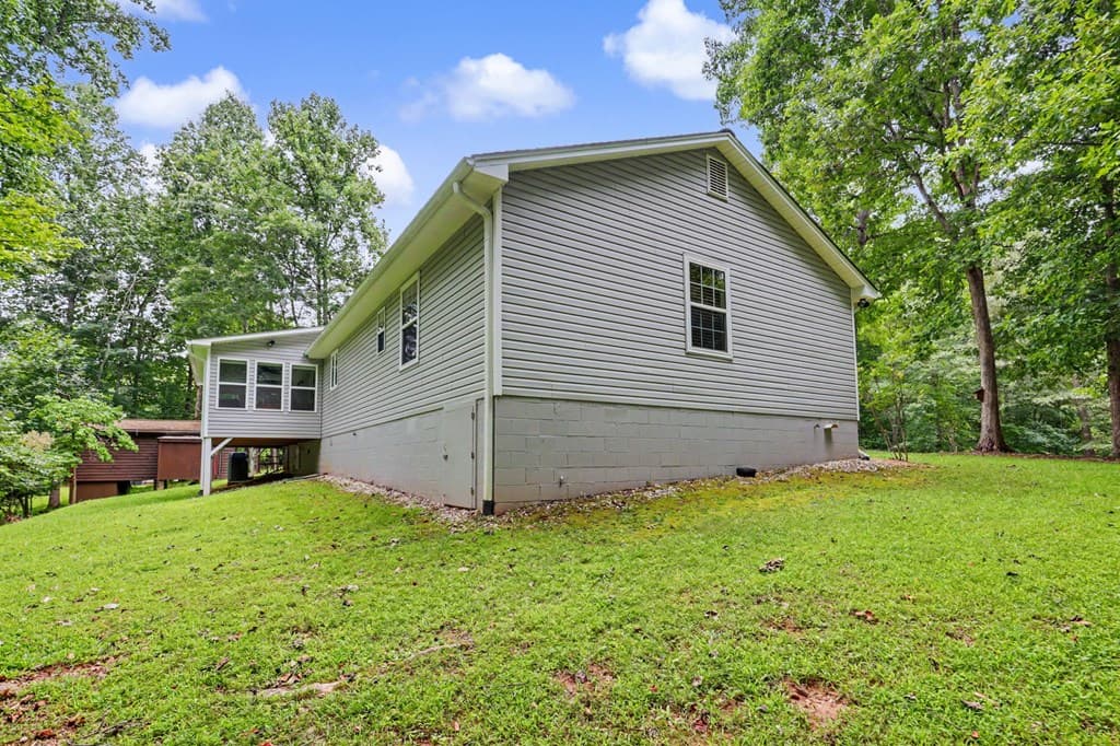 420 Lance Crossing Road, Blairsville GA 30512 - Photo