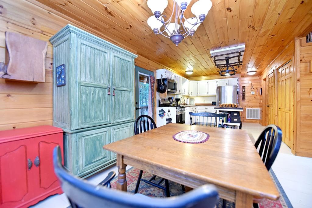 47 Walnut Cove Road, Blairsville GA 30512 - Photo