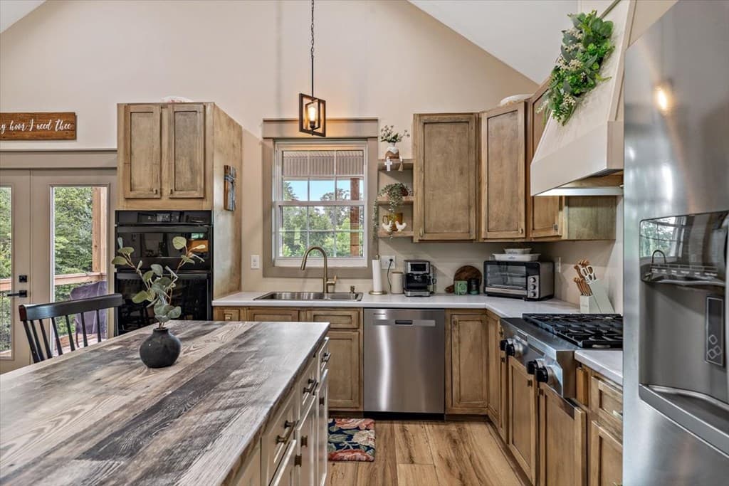 332 Upper Fox Trail, Blairsville GA 30512 - Photo