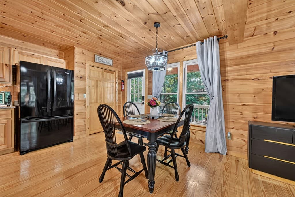 612 Medina Court, Ellijay GA 30540 - Photo