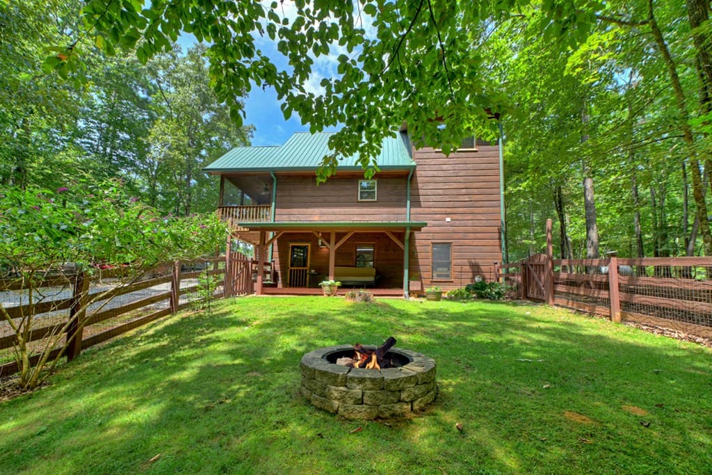 612 Medina Court, Ellijay GA 30540 - Photo