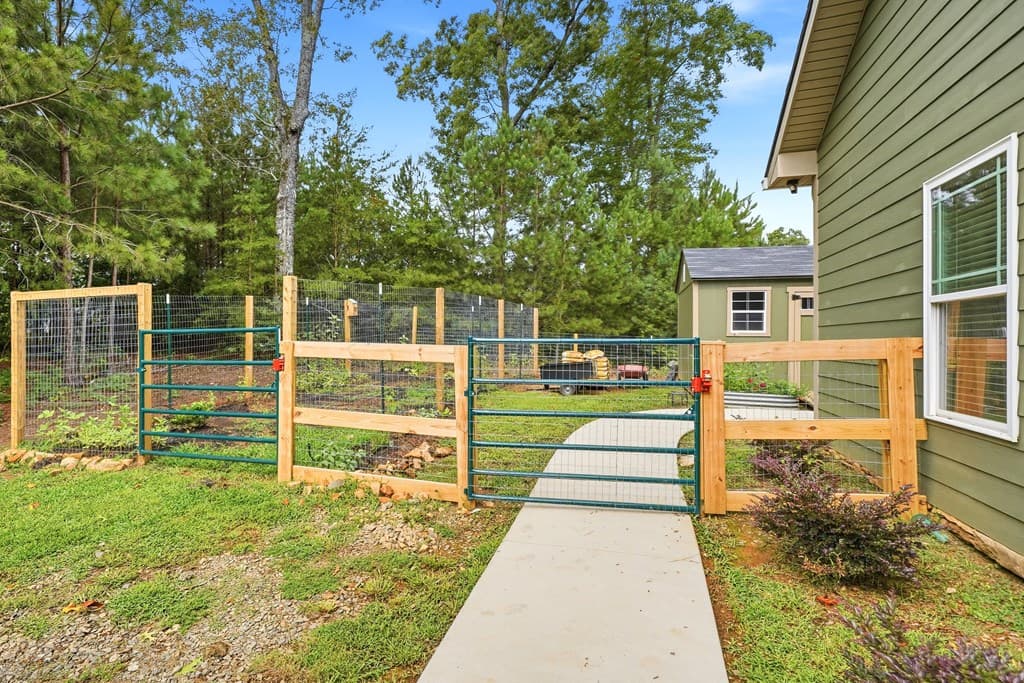 87 Meadow Circle, Ellijay GA 30540 - Photo