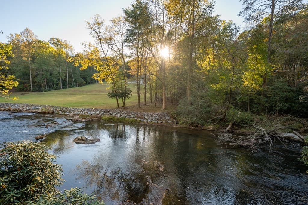 35 Dogwood Riverside Drive, Blue Ridge GA 30513 - Photo