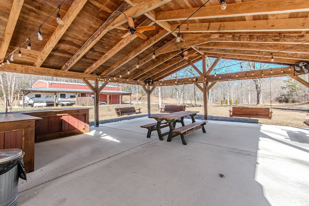 4011 Murphy Hwy, Mineral Bluff GA 30559 - Photo