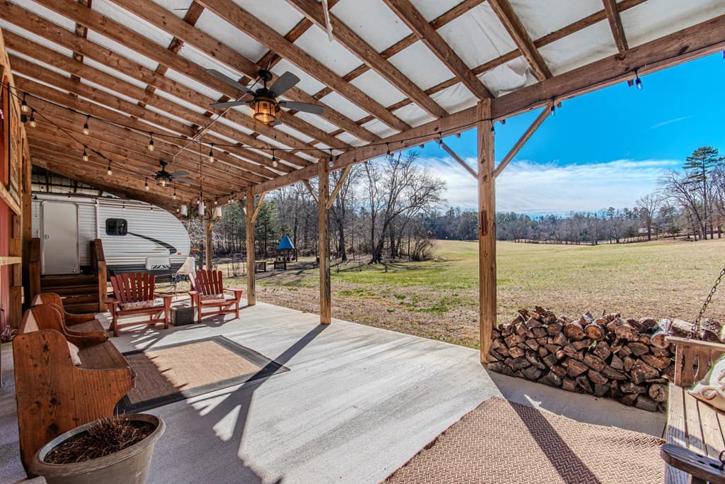 4011 Murphy Hwy, Mineral Bluff GA 30559 - Photo