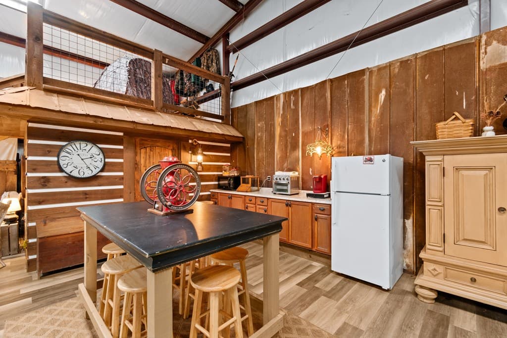 4011 Murphy Hwy, Mineral Bluff GA 30559 - Photo