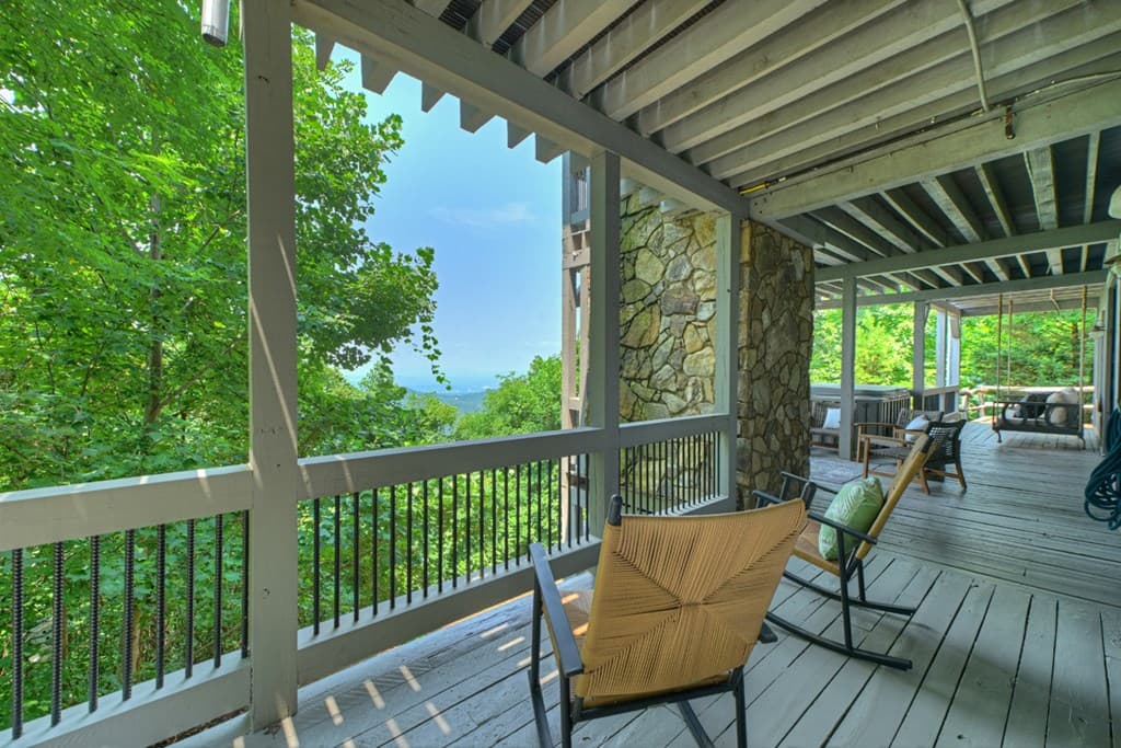 1512 Grandeur Drive, Blue Ridge GA 30513 - Photo