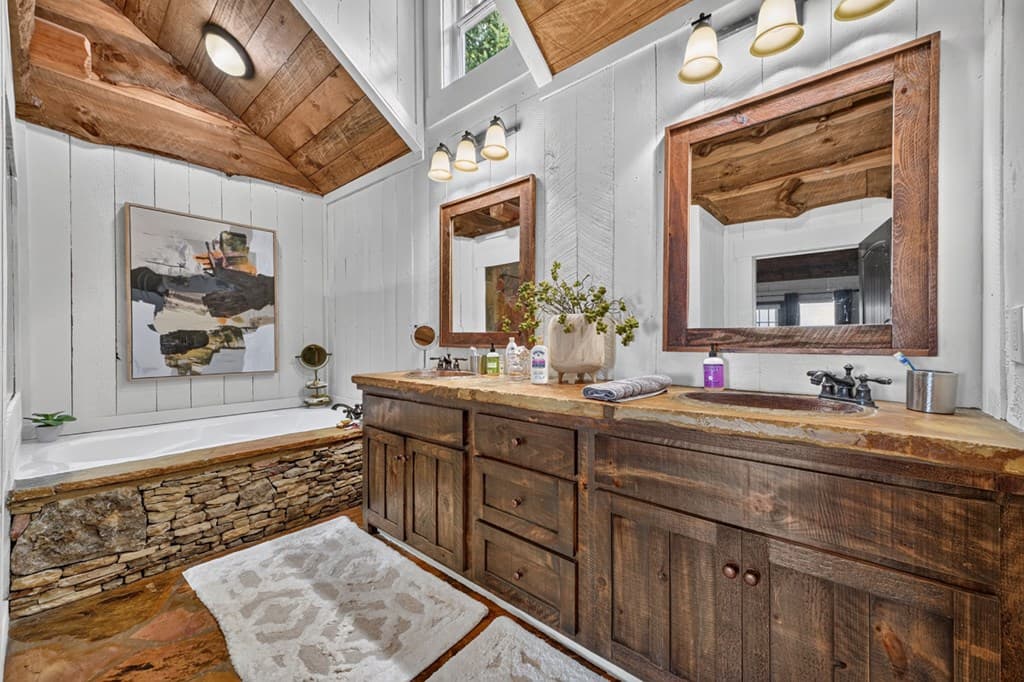 1512 Grandeur Drive, Blue Ridge GA 30513 - Photo
