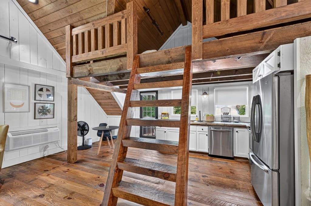 1512 Grandeur Drive, Blue Ridge GA 30513 - Photo