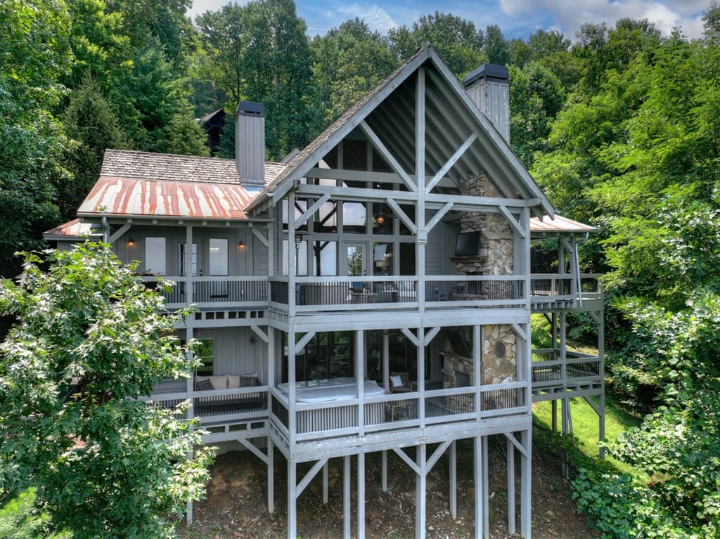 1512 Grandeur Drive, Blue Ridge GA 30513 - Photo