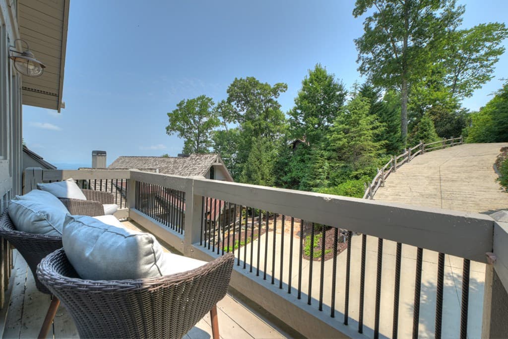 1512 Grandeur Drive, Blue Ridge GA 30513 - Photo