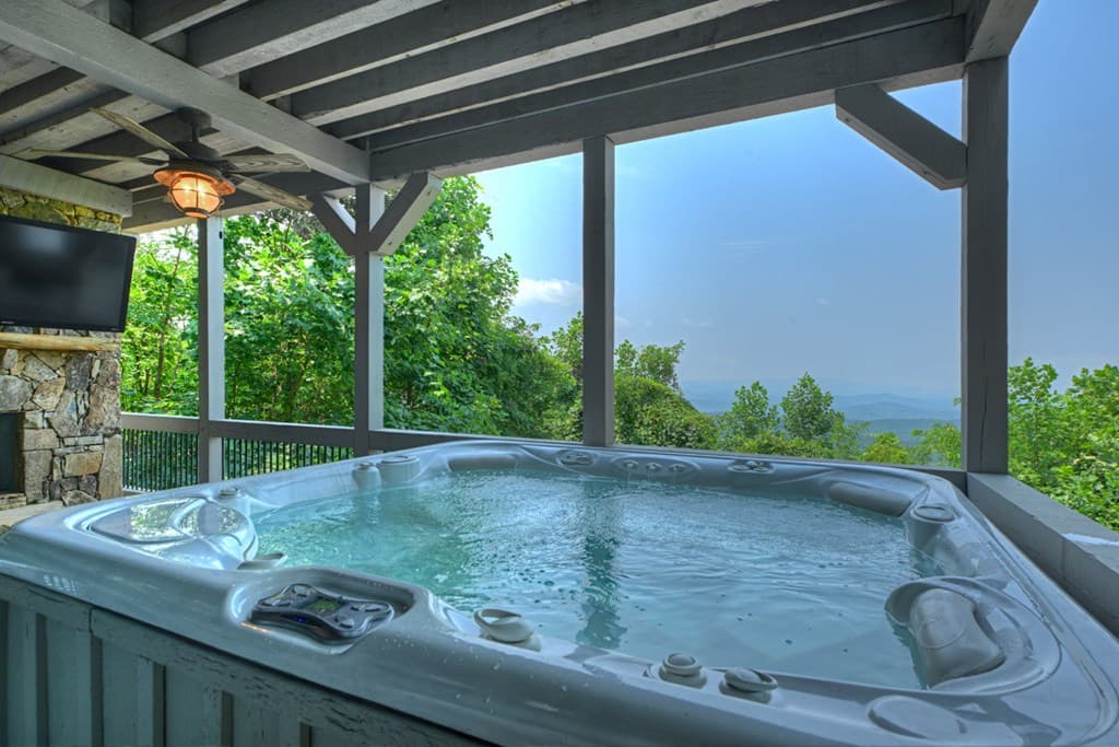 1512 Grandeur Drive, Blue Ridge GA 30513 - Photo