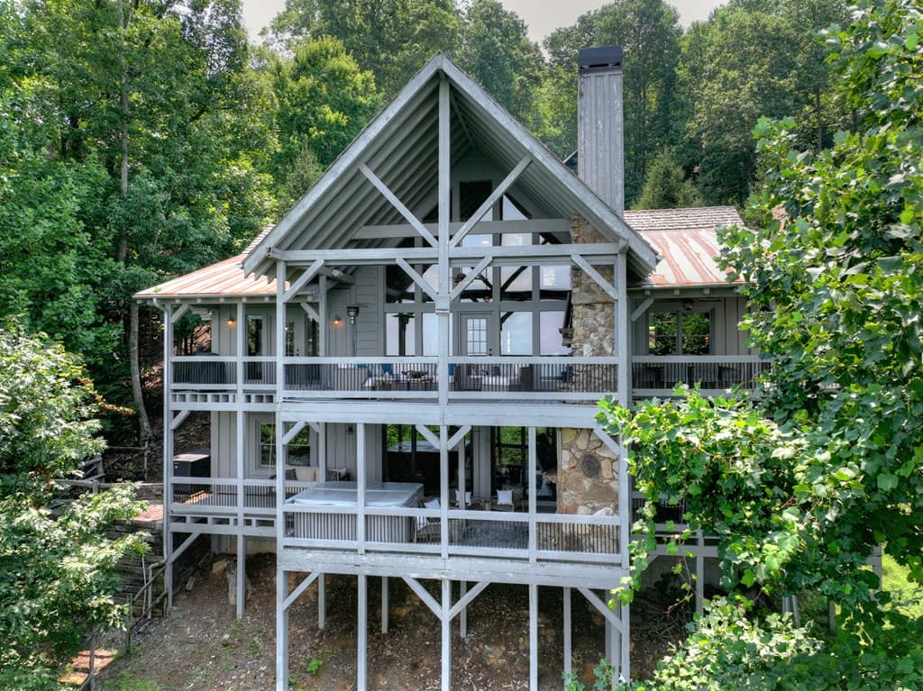 1512 Grandeur Drive, Blue Ridge GA 30513 - Photo