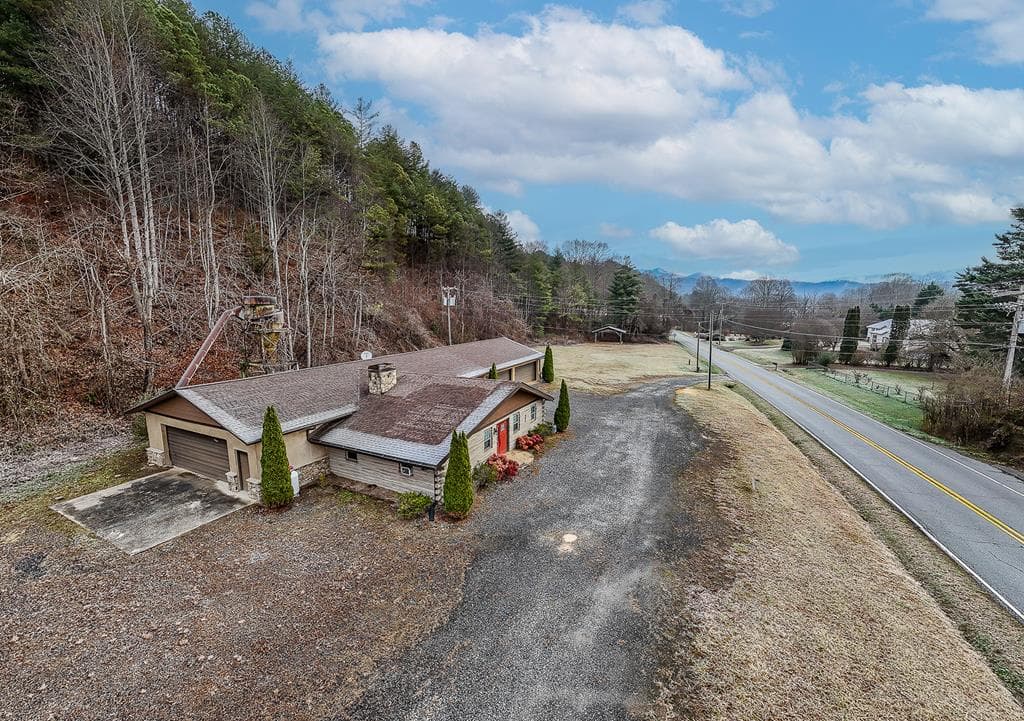 6785 Airport Road, Andrews NC 28901 - Photo