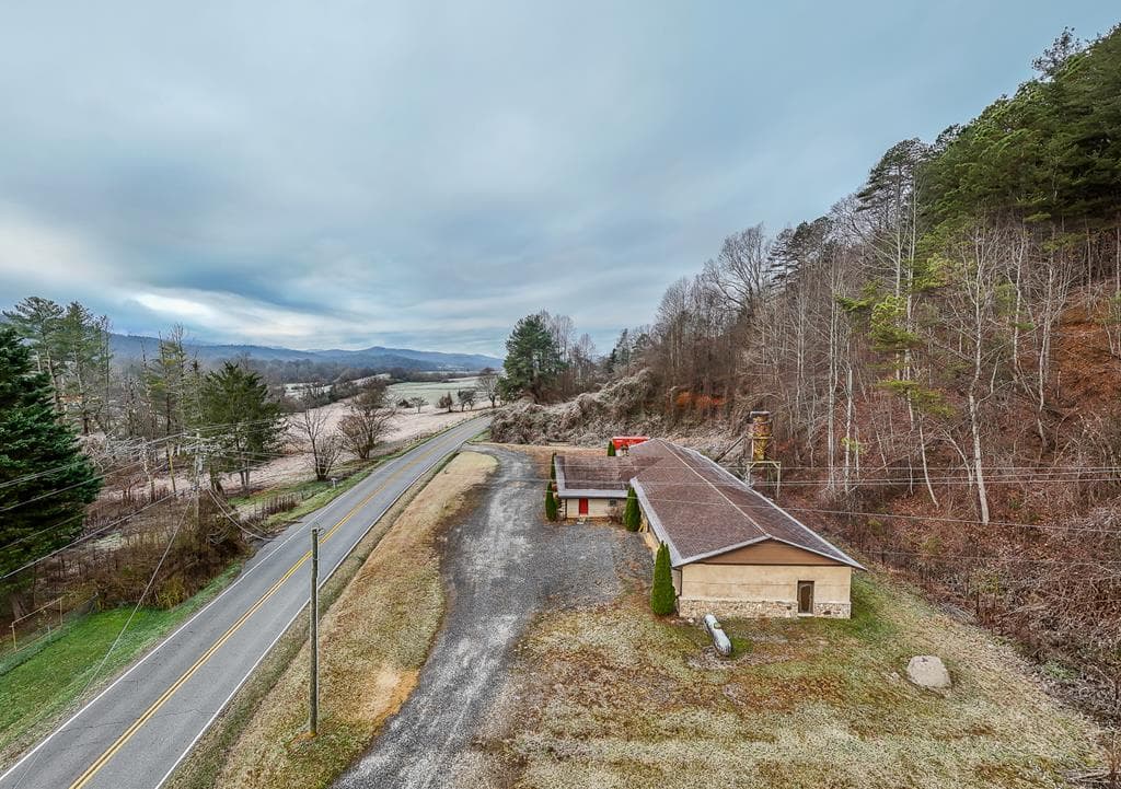 6785 Airport Road, Andrews NC 28901 - Photo