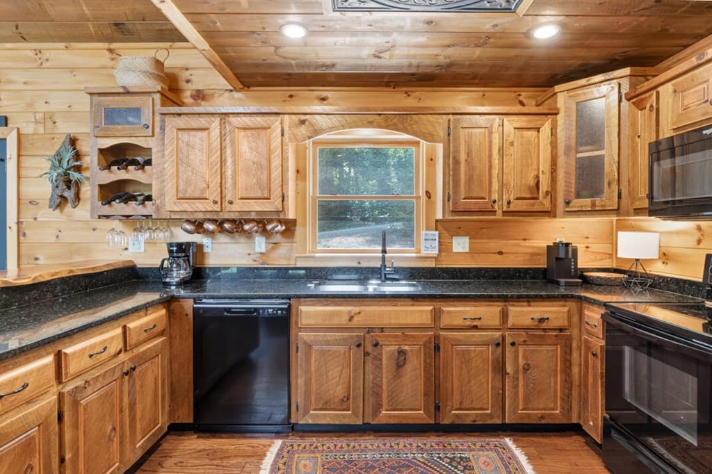 262 White Pine Acres Drive, Blue Ridge GA 30513 - Photo