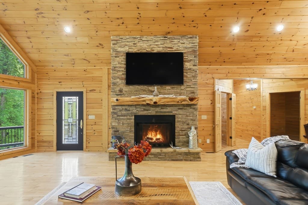 4725 Boardtown Road, Ellijay GA 30540 - Photo