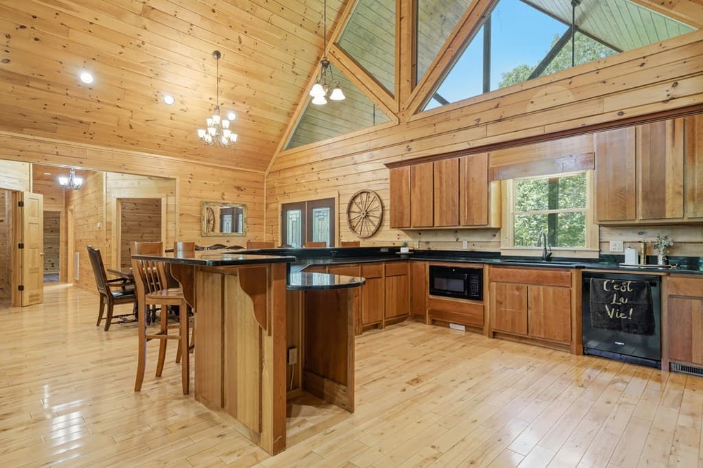 4725 Boardtown Road, Ellijay GA 30540 - Photo