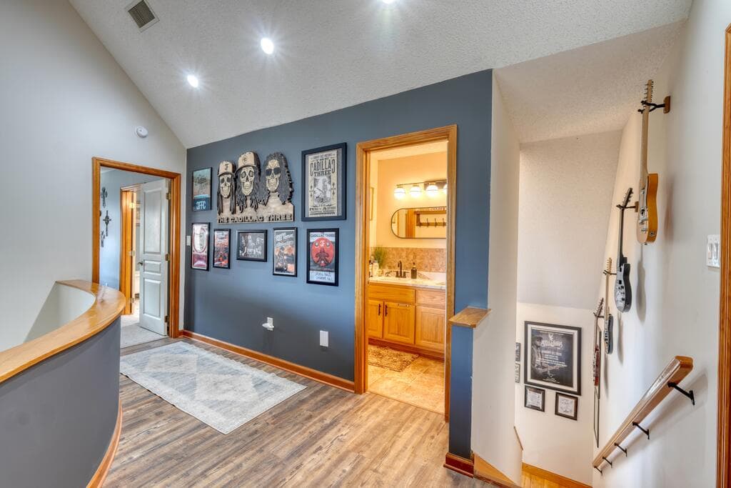 39 Mccracken Cove Road, Hayesville NC 28904 - Photo