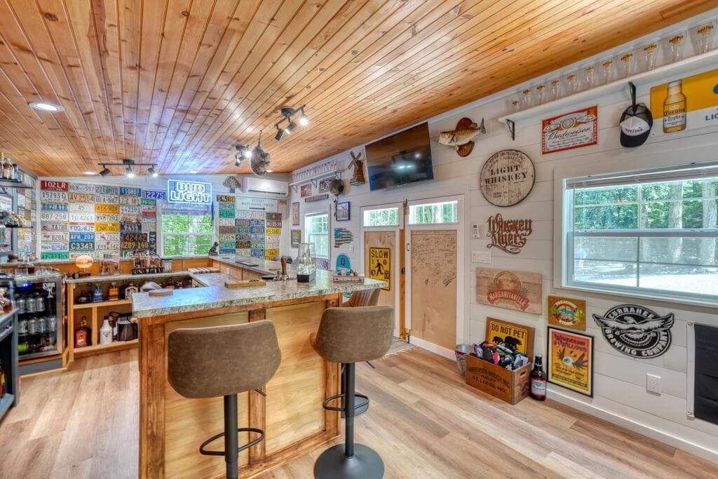 39 Mccracken Cove Road, Hayesville NC 28904 - Photo