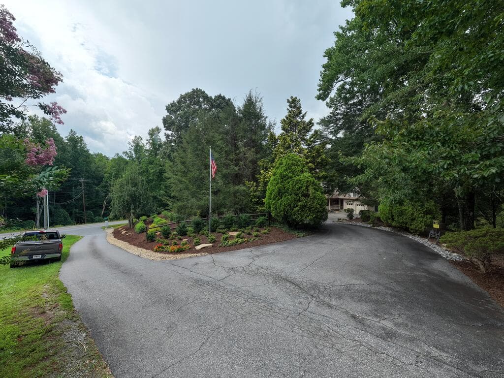 39 Mccracken Cove Road, Hayesville NC 28904 - Photo