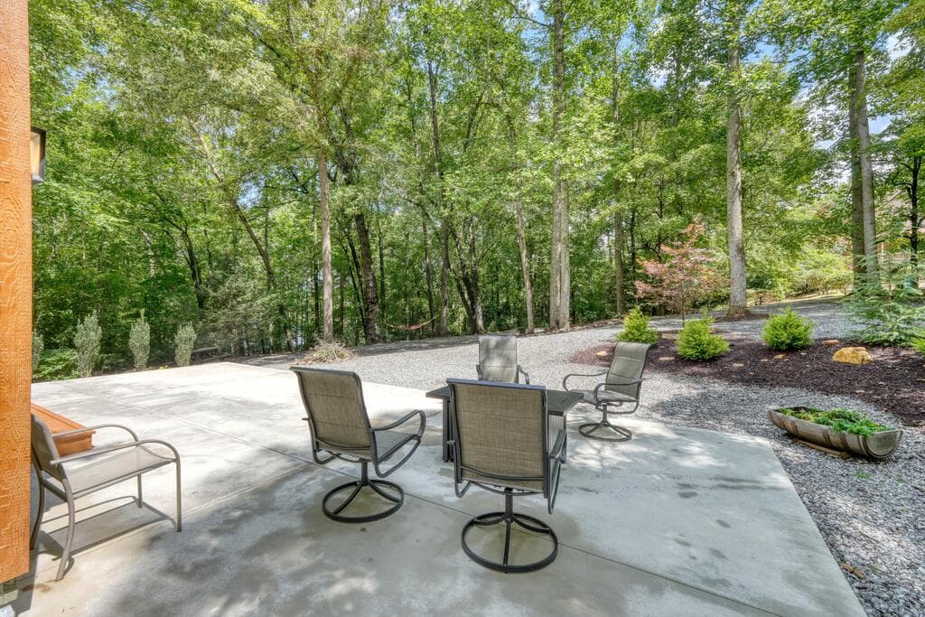 39 Mccracken Cove Road, Hayesville NC 28904 - Photo