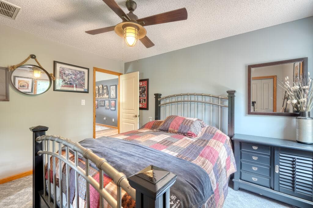 39 Mccracken Cove Road, Hayesville NC 28904 - Photo