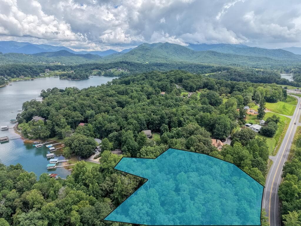 39 Mccracken Cove Road, Hayesville NC 28904 - Photo