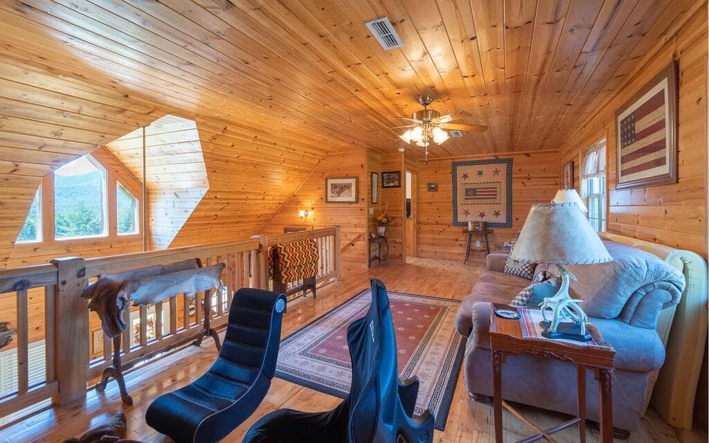 139 Gladys Lane, Young Harris GA 30582 - Photo