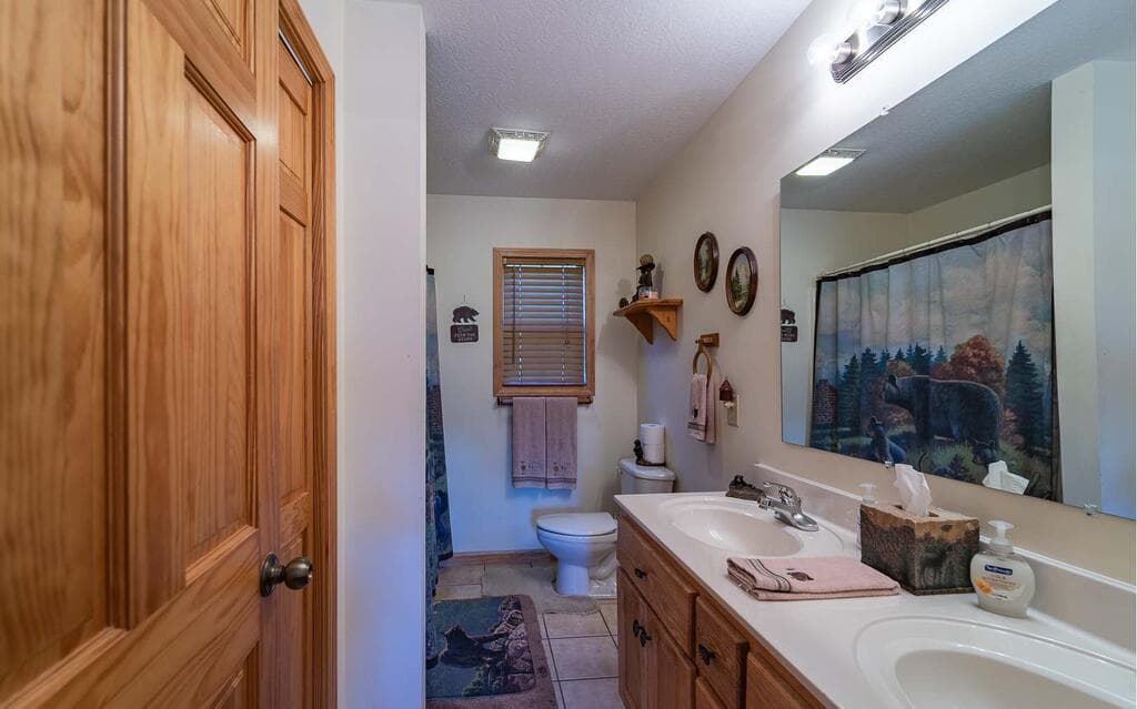 139 Gladys Lane, Young Harris GA 30582 - Photo