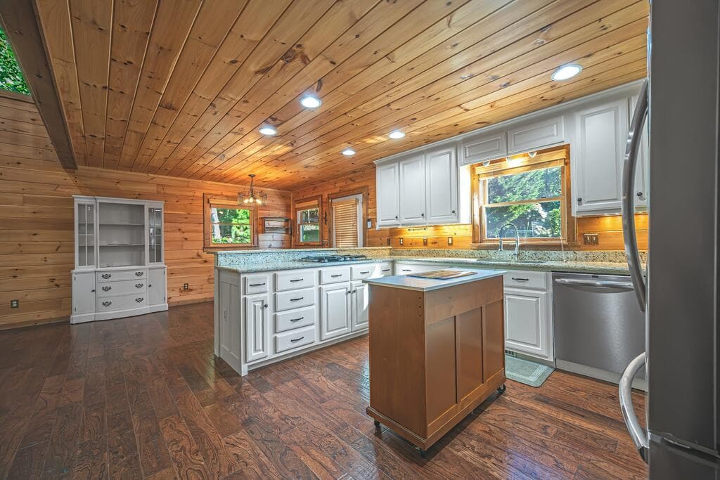 72 Gibbs Trail, Mineral Bluff GA 30559 - Photo