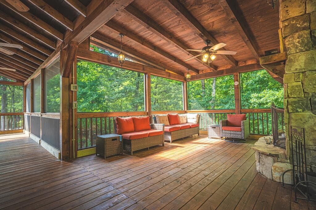 72 Gibbs Trail, Mineral Bluff GA 30559 - Photo