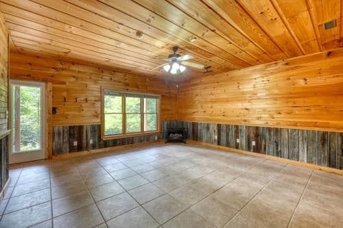 300 Chapman Lane, Blairsville GA 30512 - Photo