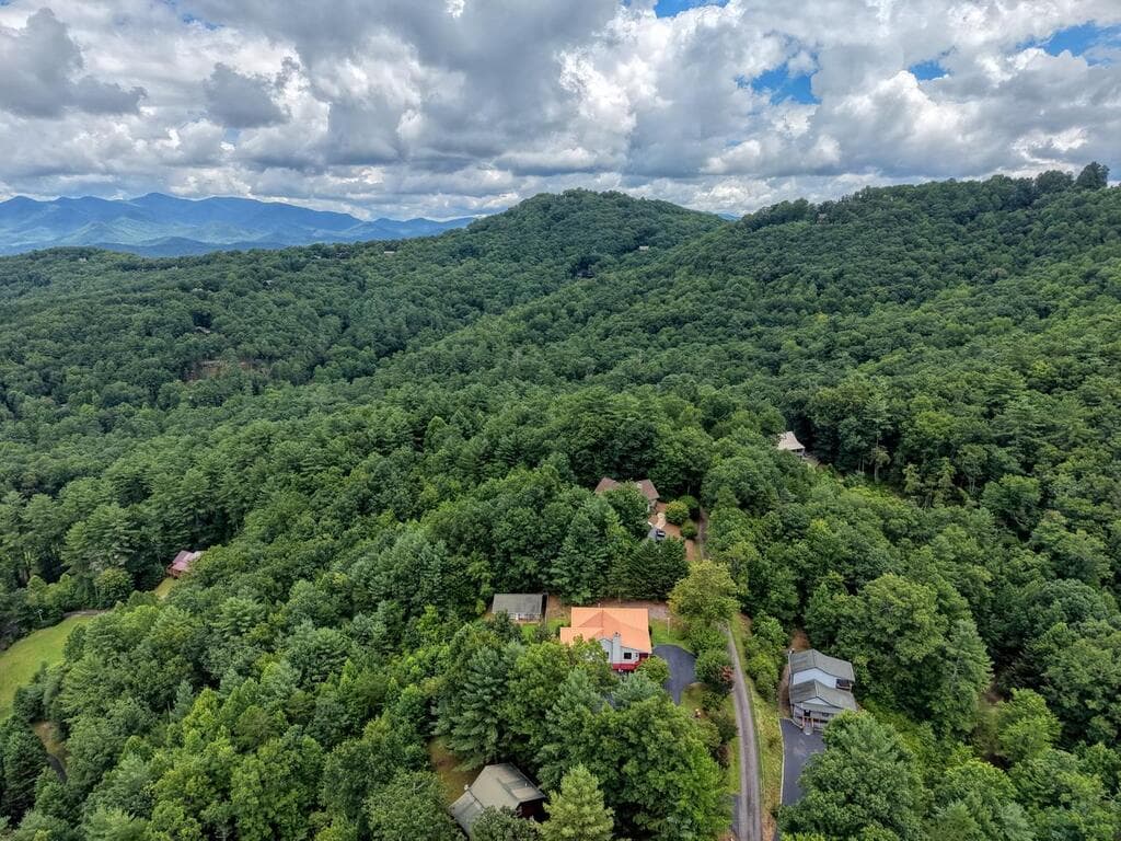 27 Sky High Drive, Blairsville GA 30512 - Photo