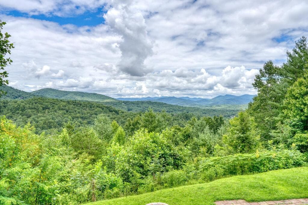27 Sky High Drive, Blairsville GA 30512 - Photo