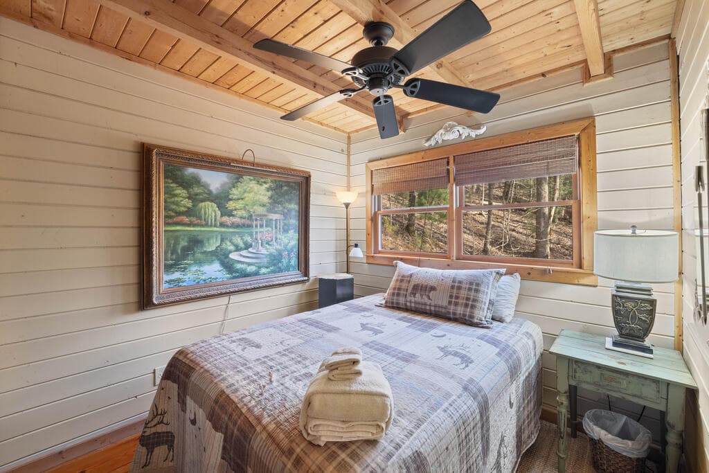 766 Laurel Ridge Drive, Blue Ridge GA 30513 - Photo