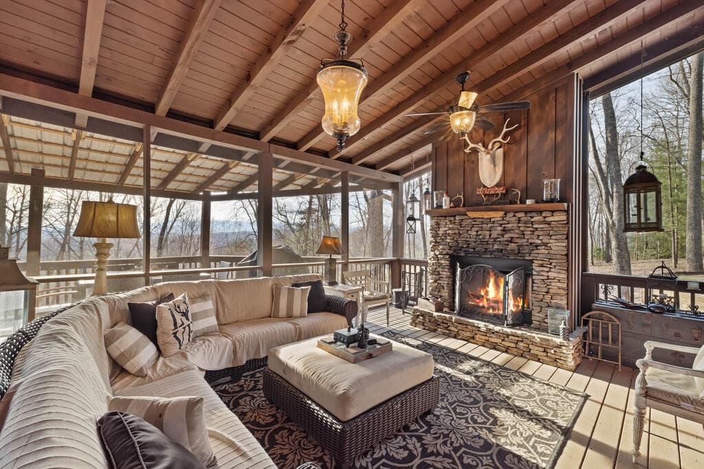 766 Laurel Ridge Drive, Blue Ridge GA 30513 - Photo