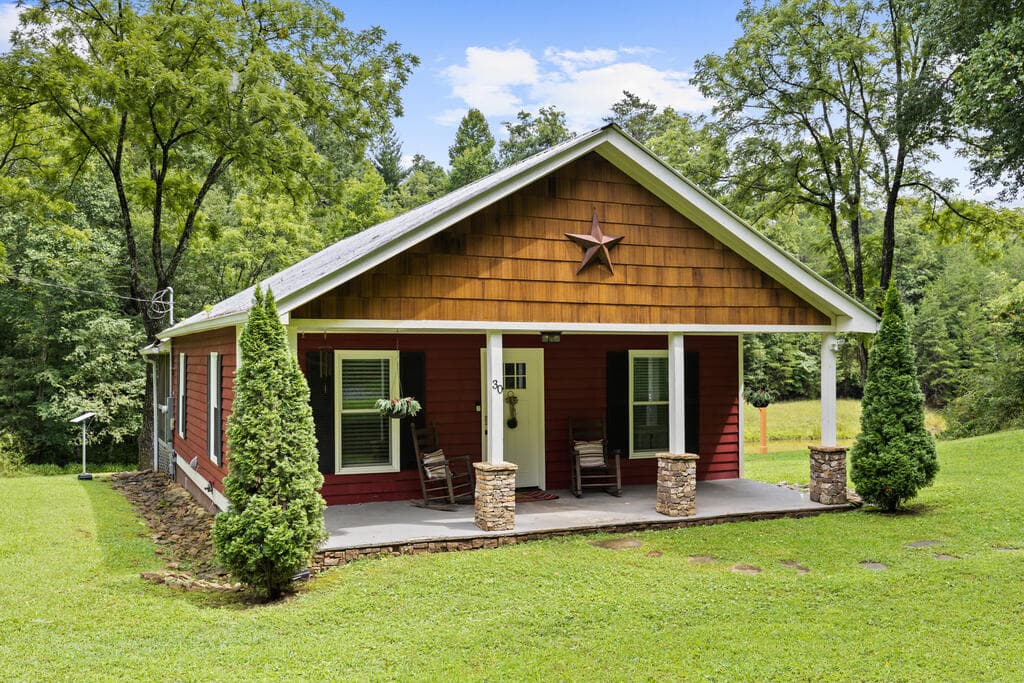 30 Seabolt Drive, Morganton GA 30560 - Photo