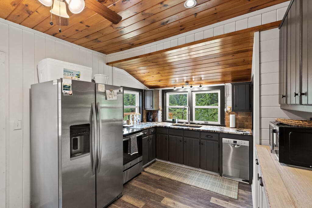 30 Seabolt Drive, Morganton GA 30560 - Photo