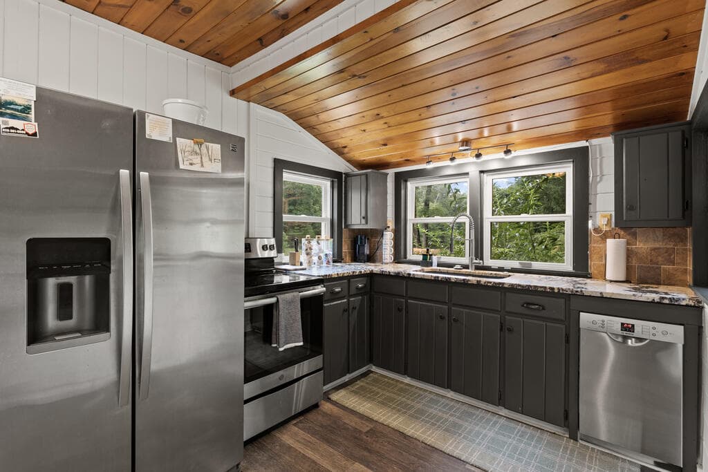 30 Seabolt Drive, Morganton GA 30560 - Photo