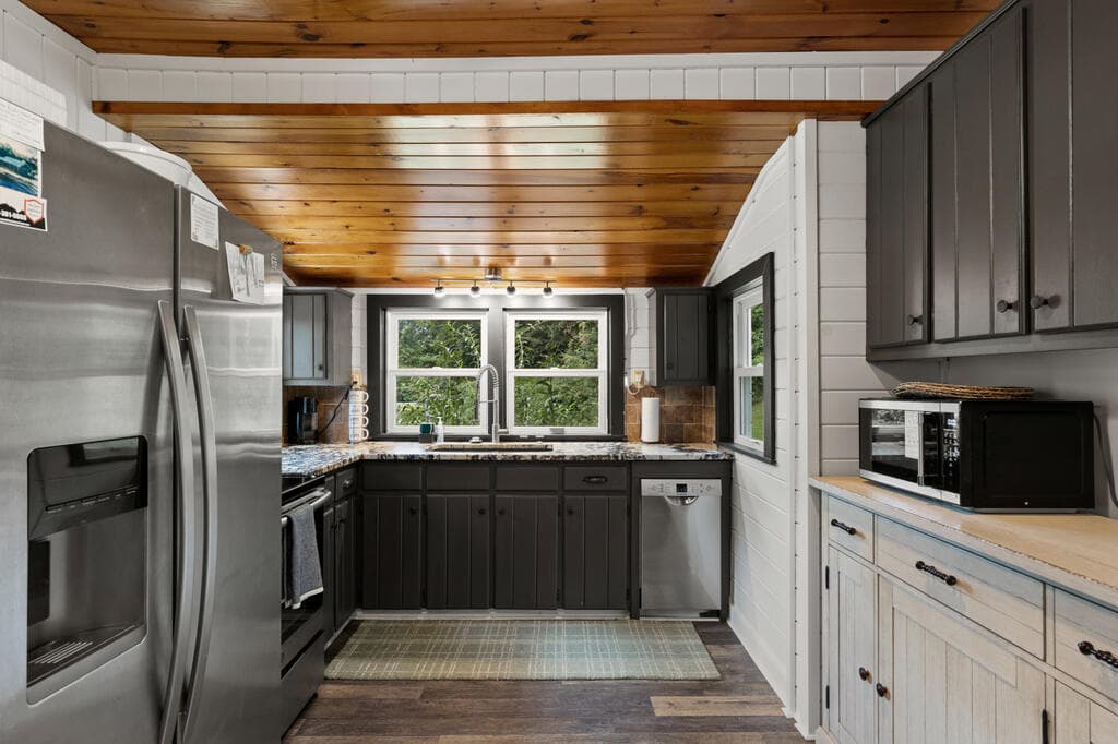 30 Seabolt Drive, Morganton GA 30560 - Photo