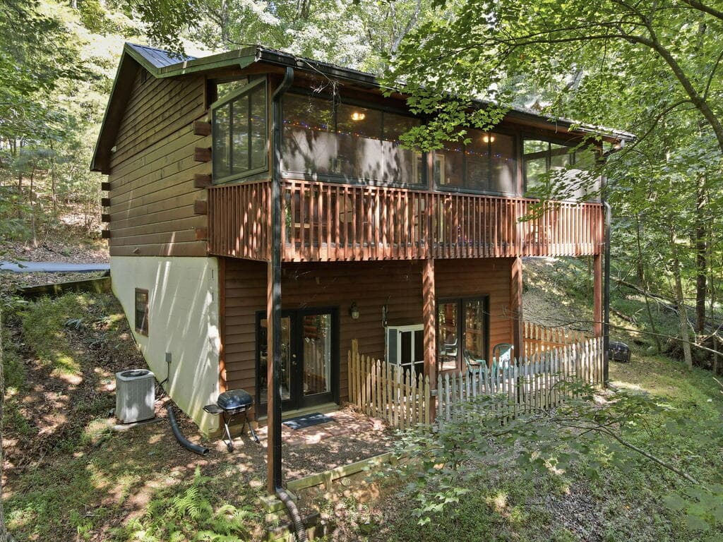 288 Ridgecrest Circle, Ellijay GA 30540 - Photo