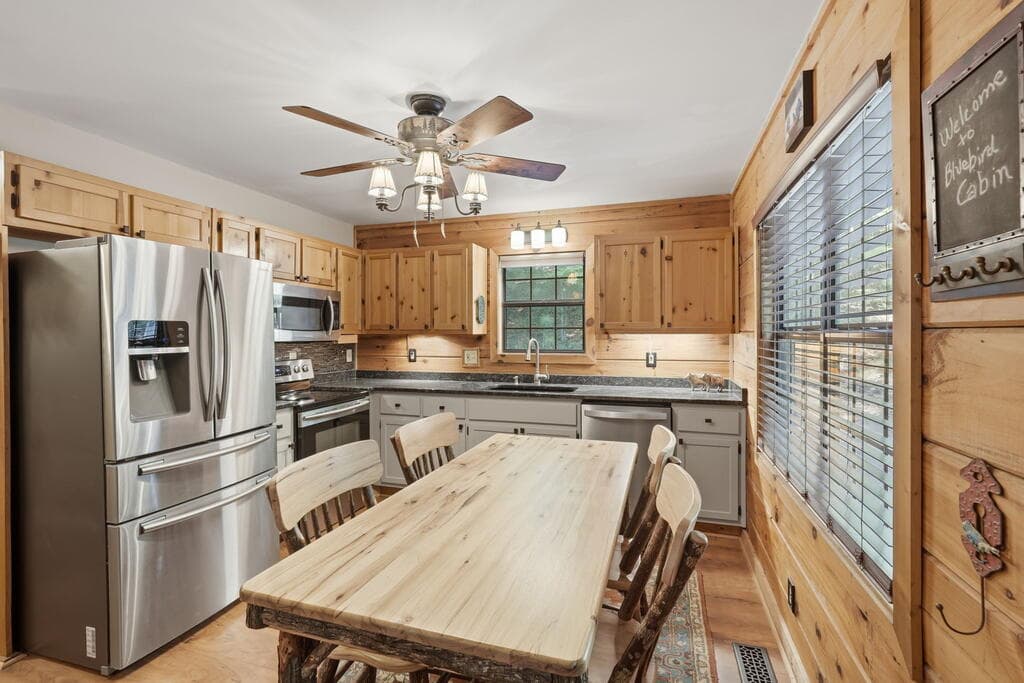 288 Ridgecrest Circle, Ellijay GA 30540 - Photo