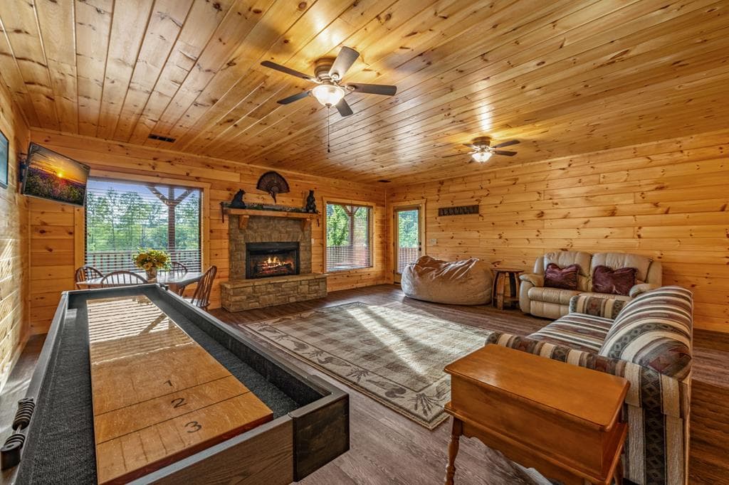 460 Wikle Drive, Ellijay GA 30540 - Photo