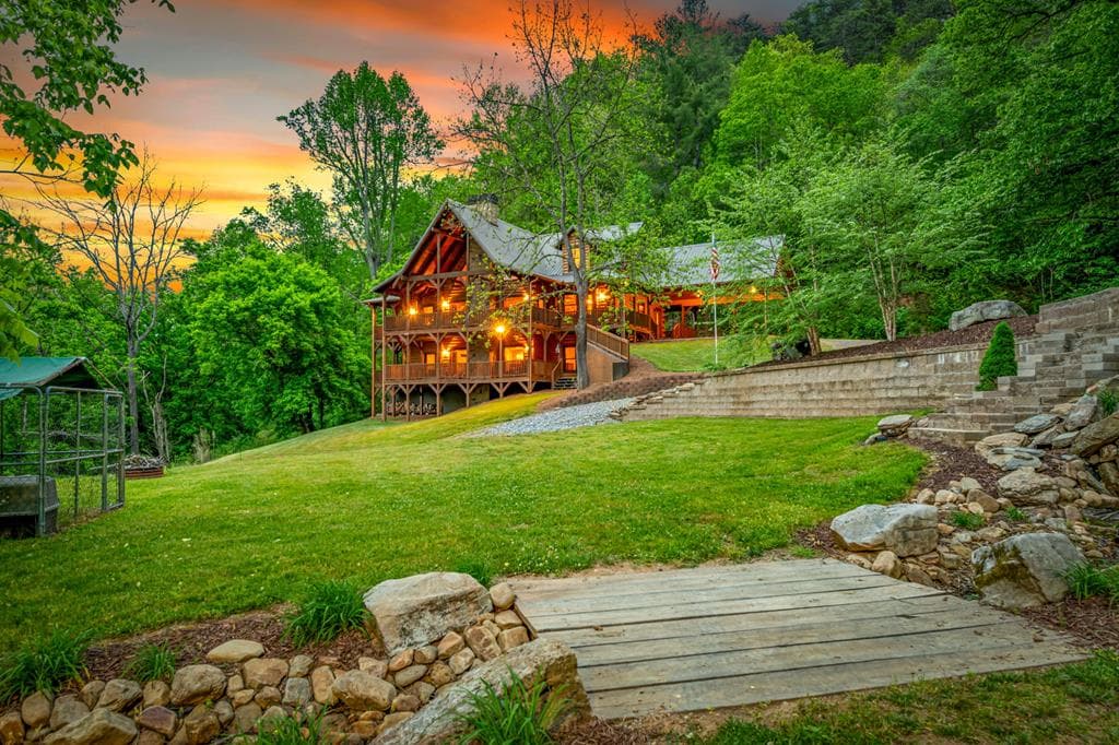 460 Wikle Drive, Ellijay GA 30540 - Photo