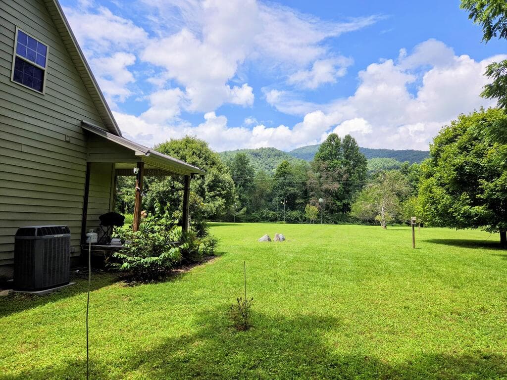 201 Ama Lane, Hayesville NC 28904 - Photo